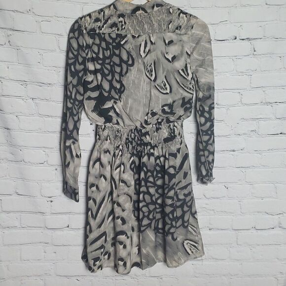 Jessica Simpson Dress - Picture 7 of 10